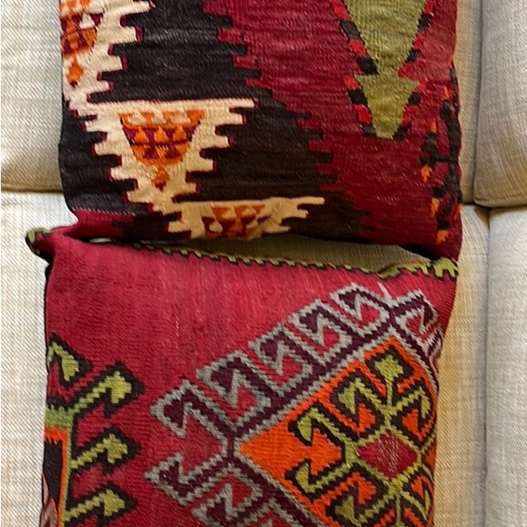 Other - Vintage Turkish pair Kilim 20”/20” pillow and cover. Set of 2.